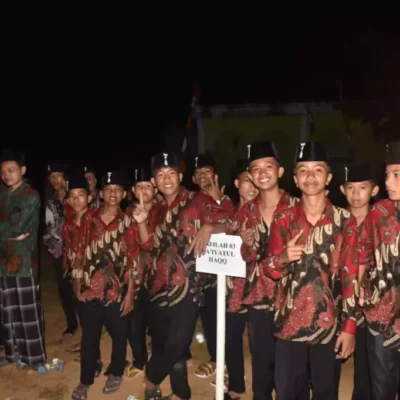 kegiatan-ponpes-modern-al-hariri-8-680f34275225f kegiatan-ponpes-modern-al-hariri-8-680f34275225f